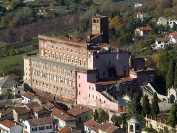 casale in vendita a Casale Monferrato