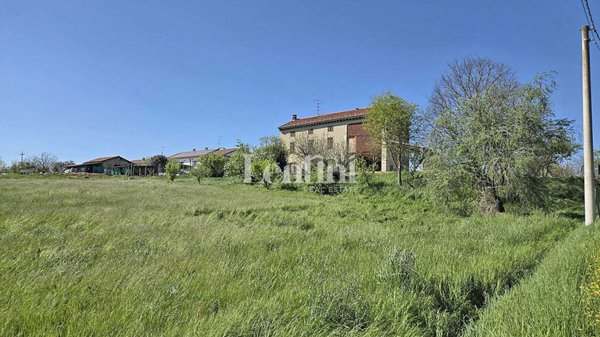 casa indipendente in vendita a Casale Monferrato