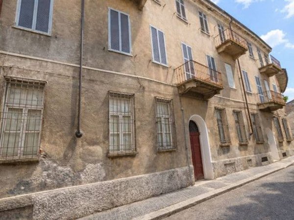 casa indipendente in vendita a Casale Monferrato