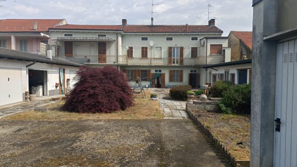 casa indipendente in vendita a Casale Monferrato