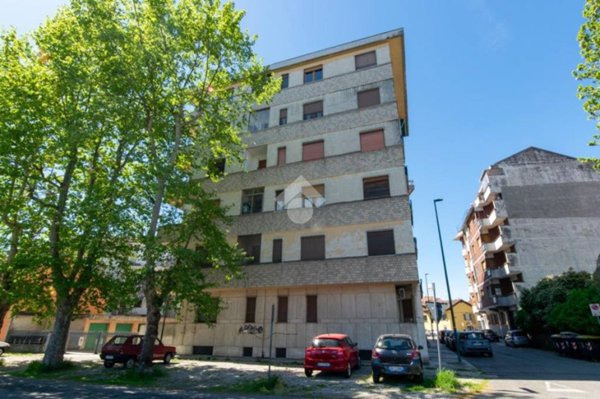 appartamento in vendita a Casale Monferrato in zona Casale Popolo