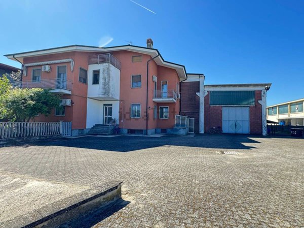 villa in vendita a Casale Monferrato