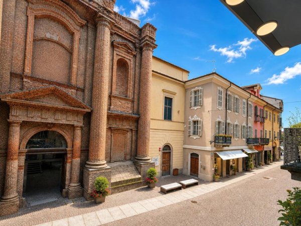 casa indipendente in vendita a Casale Monferrato