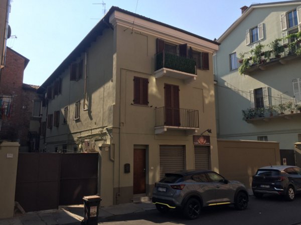 casa indipendente in vendita a Casale Monferrato