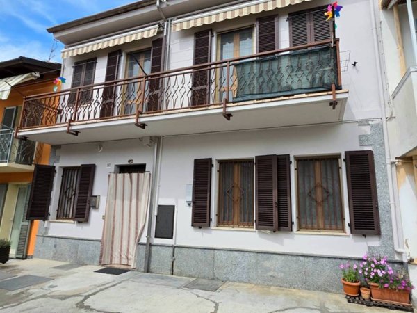 casa indipendente in vendita a Casale Monferrato