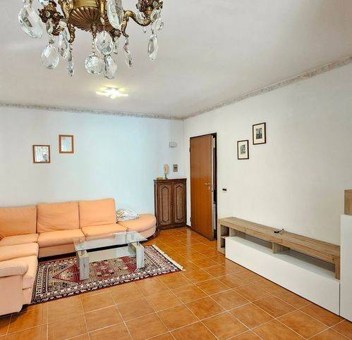 casa indipendente in vendita a Casale Monferrato