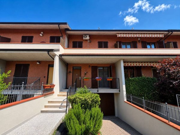 casa indipendente in vendita a Casale Monferrato