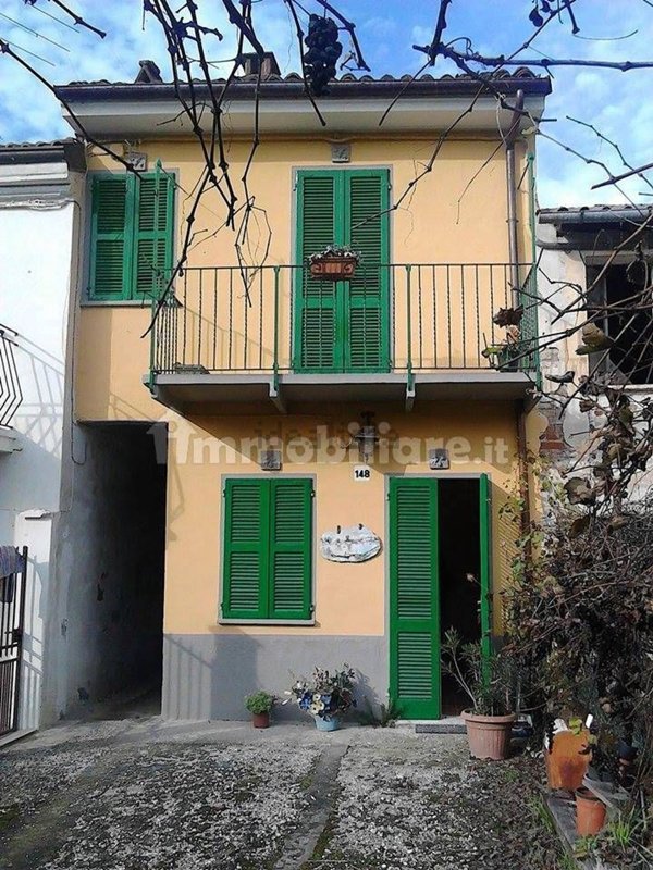 casa indipendente in vendita a Casale Monferrato in zona Terranova