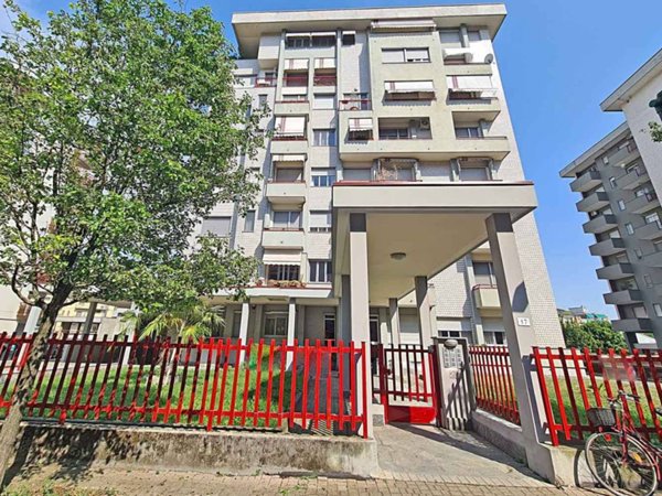casa indipendente in vendita a Casale Monferrato