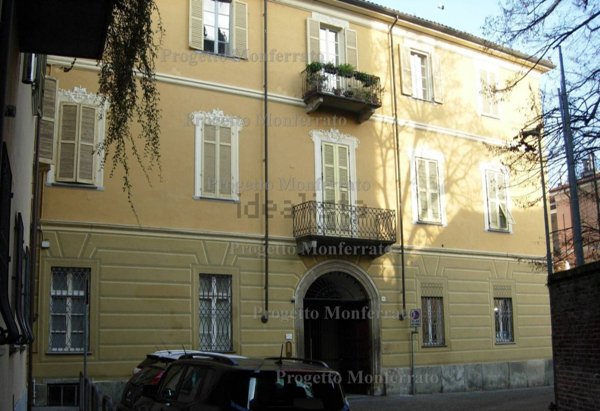 appartamento in vendita a Casale Monferrato in zona Casale Popolo
