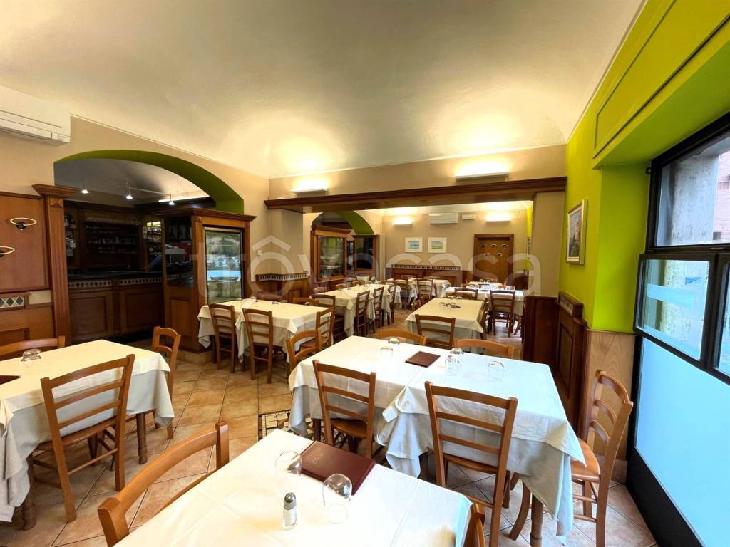 casa indipendente in vendita a Casale Monferrato in zona Casale Popolo