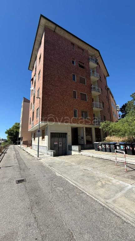 casa indipendente in vendita a Casale Monferrato