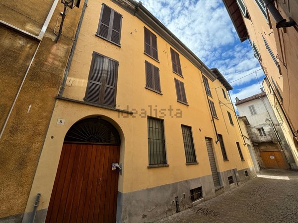 appartamento in vendita a Casale Monferrato in zona Casale Popolo
