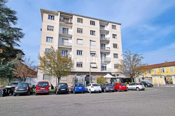 appartamento in vendita a Casale Monferrato in zona Casale Popolo