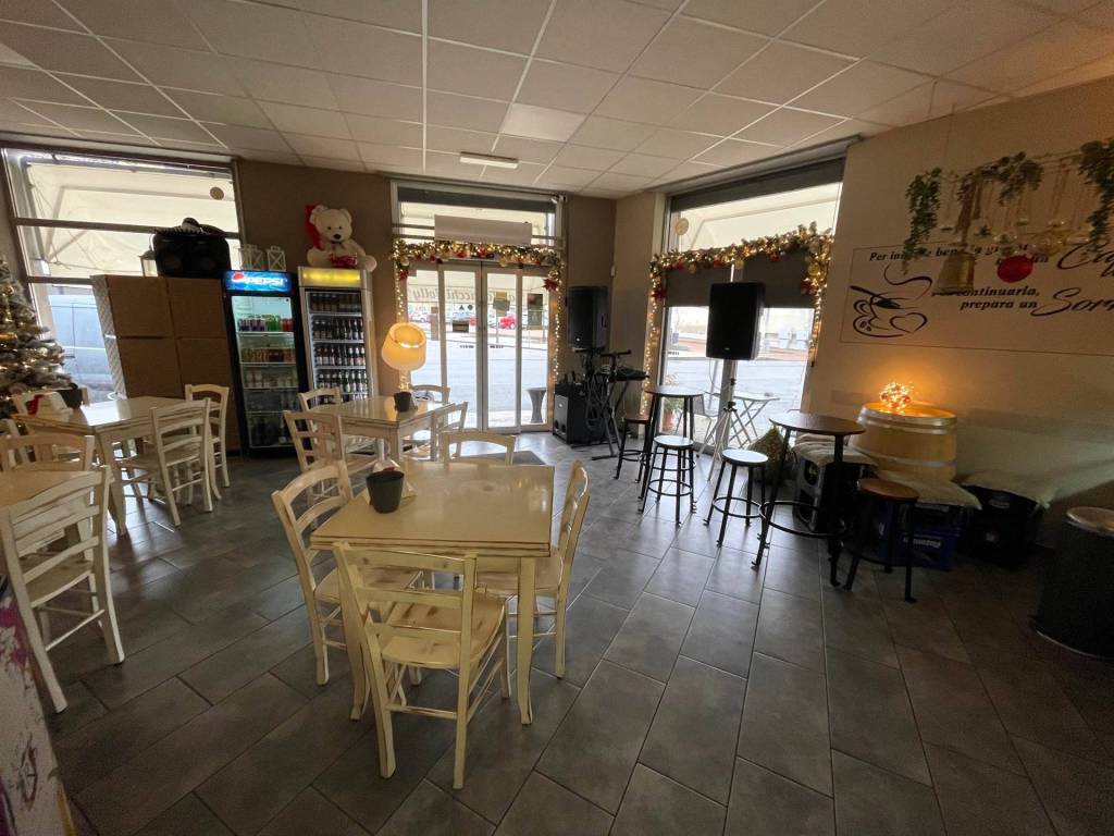 casa indipendente in vendita a Casale Monferrato in zona Casale Popolo