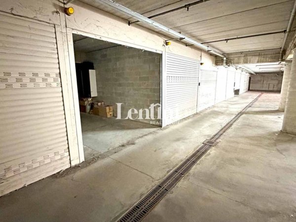 casa indipendente in vendita a Casale Monferrato in zona Casale Popolo
