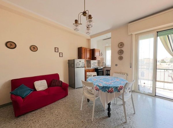 casa indipendente in vendita a Casale Monferrato in zona Casale Popolo