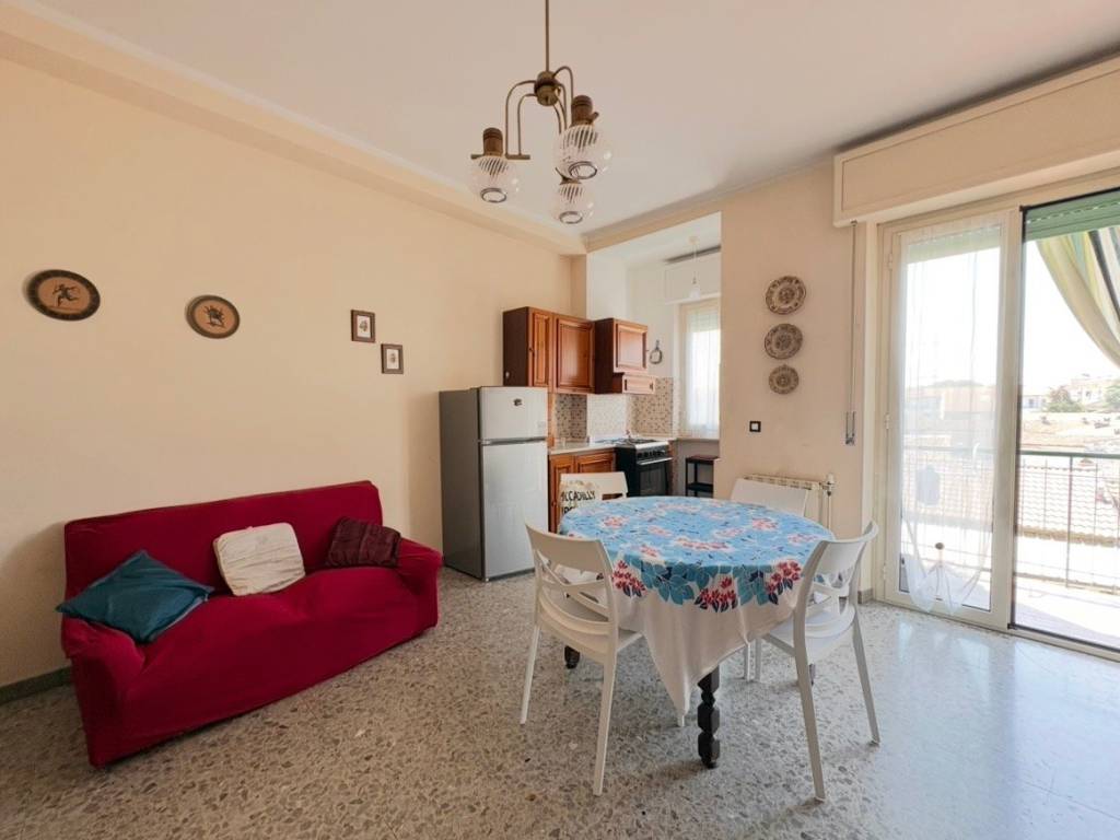 casa indipendente in vendita a Casale Monferrato in zona Casale Popolo