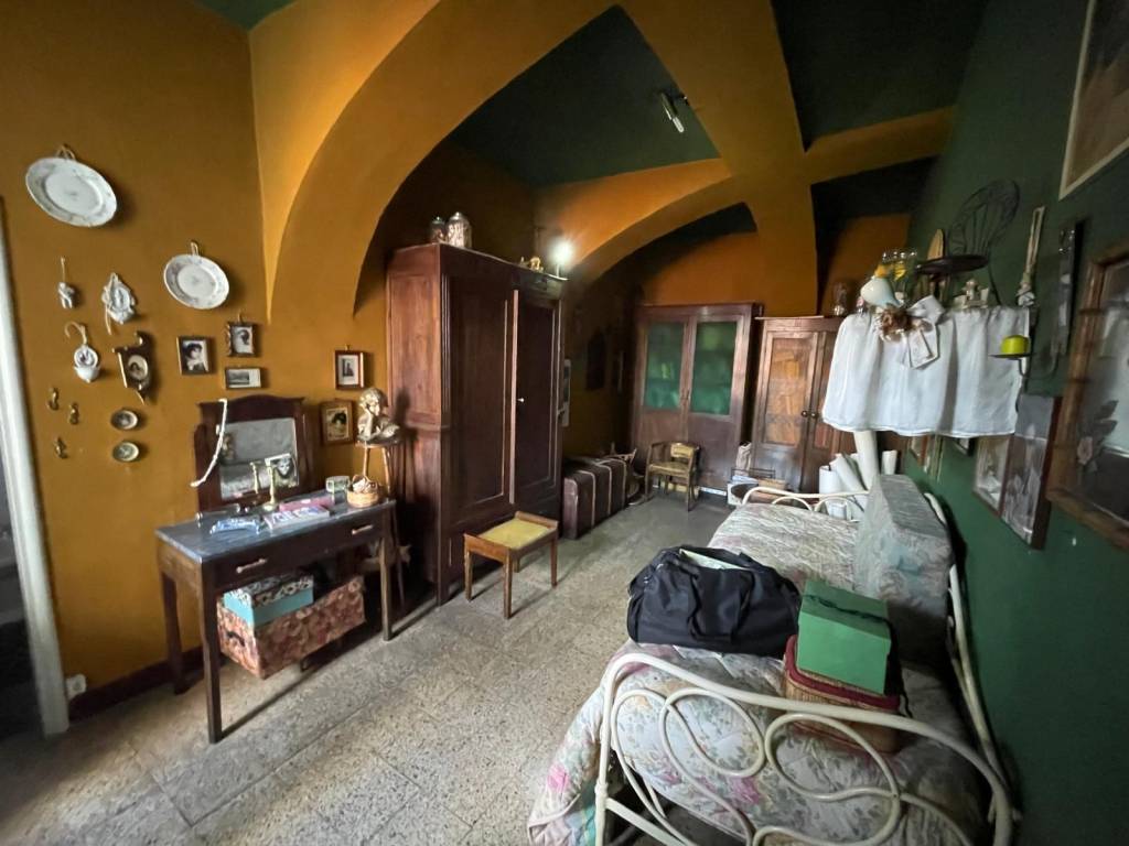 casa indipendente in vendita a Casale Monferrato in zona Casale Popolo