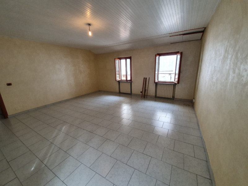 casa indipendente in vendita a Casale Monferrato in zona Santa Maria del Tempio