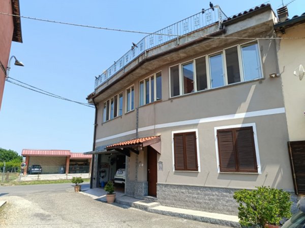 casa indipendente in vendita a Casale Monferrato in zona San Germano