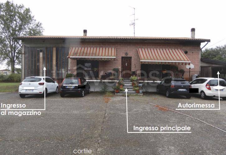 casa indipendente in vendita a Casale Monferrato in zona Santa Maria del Tempio