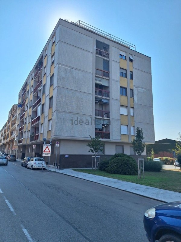 appartamento in vendita a Casale Monferrato in zona Casale Popolo