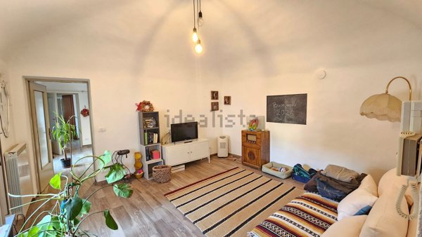 casa indipendente in vendita a Casale Monferrato in zona Casale Popolo