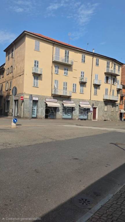 casa indipendente in vendita a Casale Monferrato in zona Casale Popolo