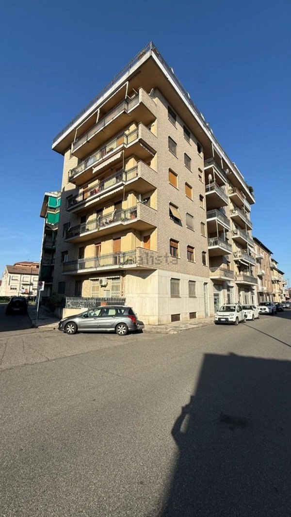 appartamento in vendita a Casale Monferrato in zona Casale Popolo