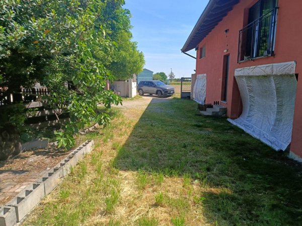 casa indipendente in vendita a Casale Monferrato
