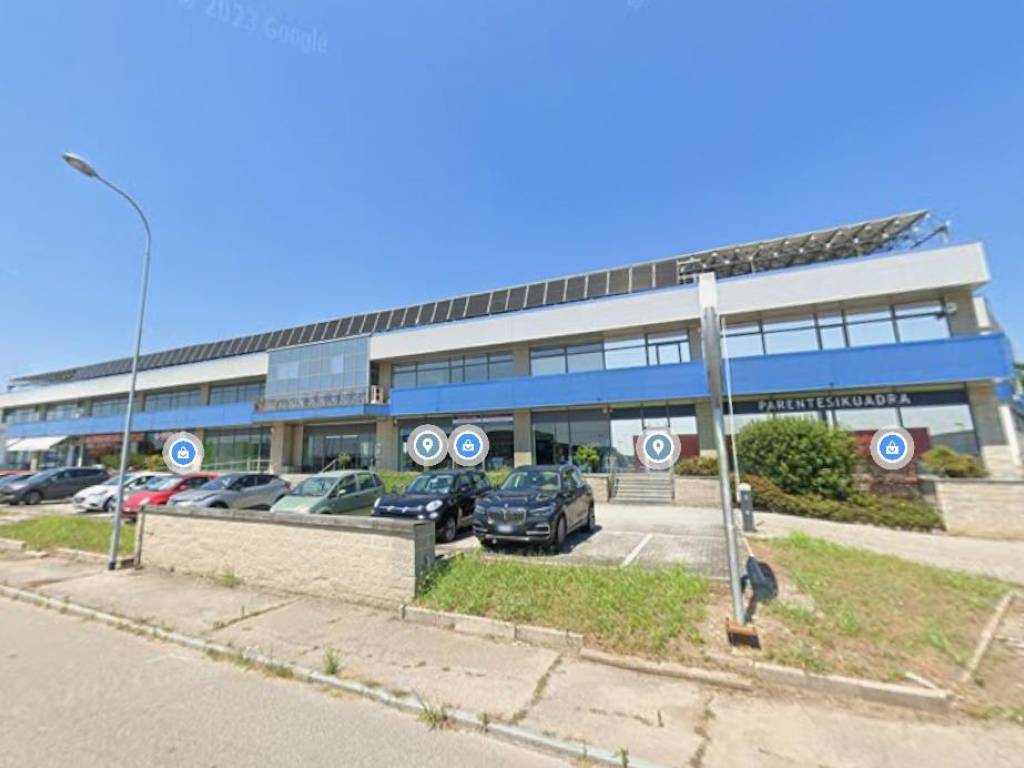box auto in vendita a Casale Monferrato