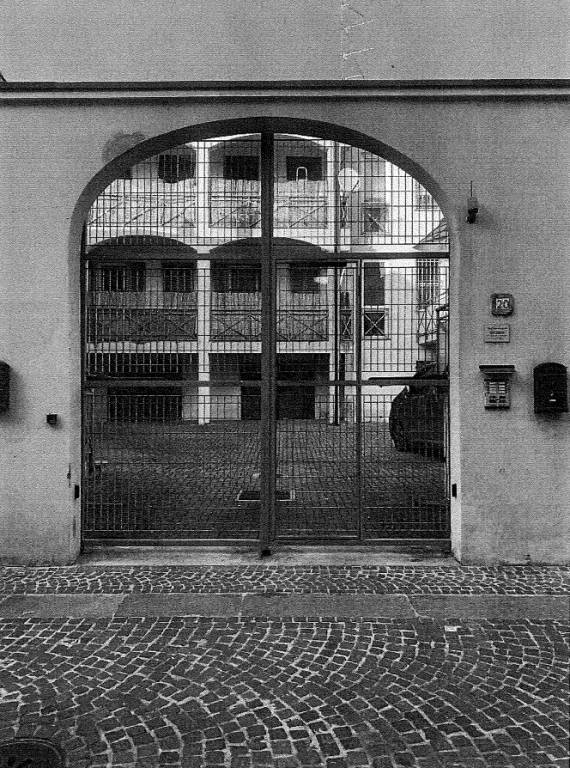 appartamento in vendita a Casale Monferrato in zona Casale Popolo