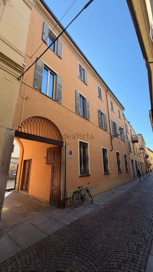 appartamento in vendita a Casale Monferrato in zona Casale Popolo