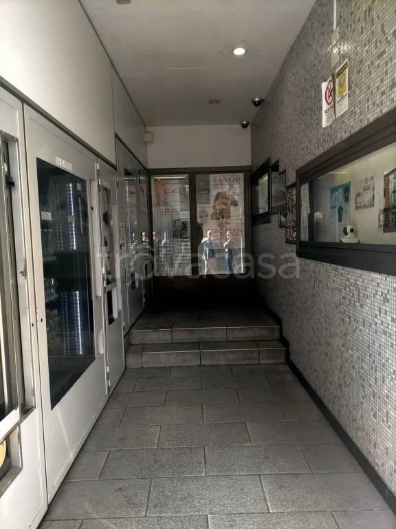 locale di sgombero in vendita a Casale Monferrato in zona Casale Popolo