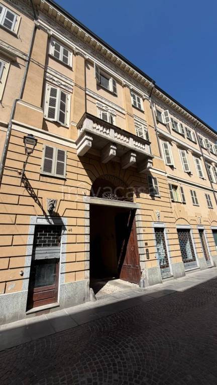 appartamento in vendita a Casale Monferrato in zona Casale Popolo