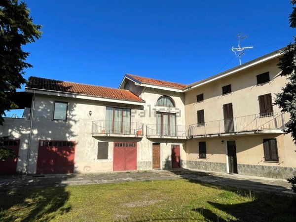 casa indipendente in vendita a Casale Monferrato