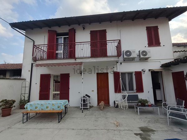casa indipendente in vendita a Casale Monferrato in zona Terranova