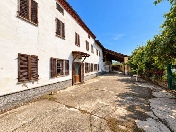 casa indipendente in vendita a Casale Monferrato