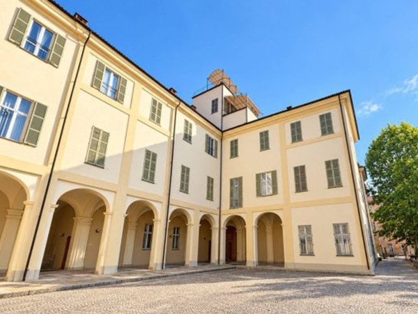 appartamento in vendita a Casale Monferrato in zona Casale Popolo