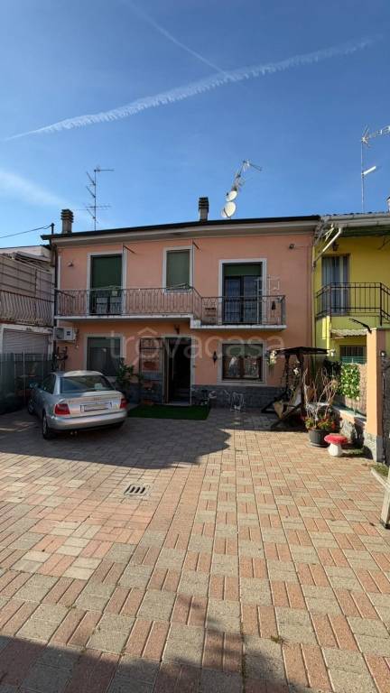 casa indipendente in vendita a Casale Monferrato