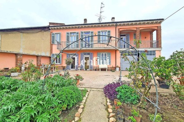 casa indipendente in vendita a Casale Monferrato in zona Terranova