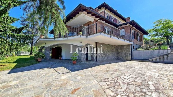 casa indipendente in vendita a Casale Monferrato in zona Casale Popolo
