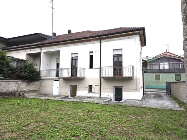 casa indipendente in vendita a Casale Monferrato