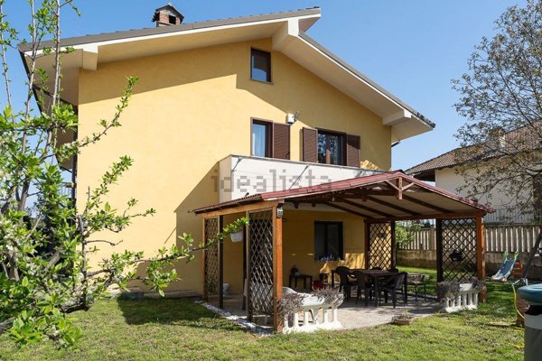 casa indipendente in vendita a Casalnoceto