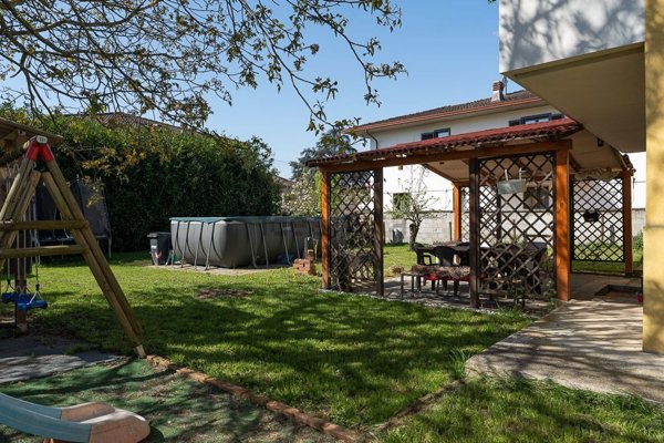 casa indipendente in vendita a Casalnoceto