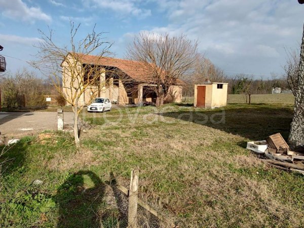 casa indipendente in vendita a Casalnoceto
