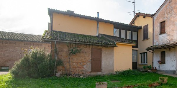 casa semindipendente in vendita a Casalnoceto