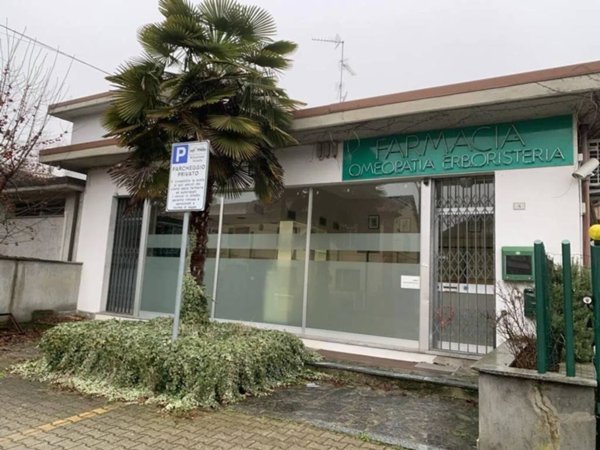 negozio in vendita a Casalnoceto
