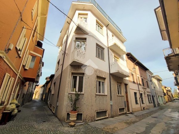 casa semindipendente in vendita a Casalnoceto